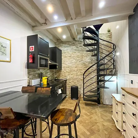 Apartment 32 Atelier Fashion *